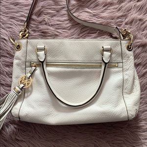 Pre-loved cross body bag 💕